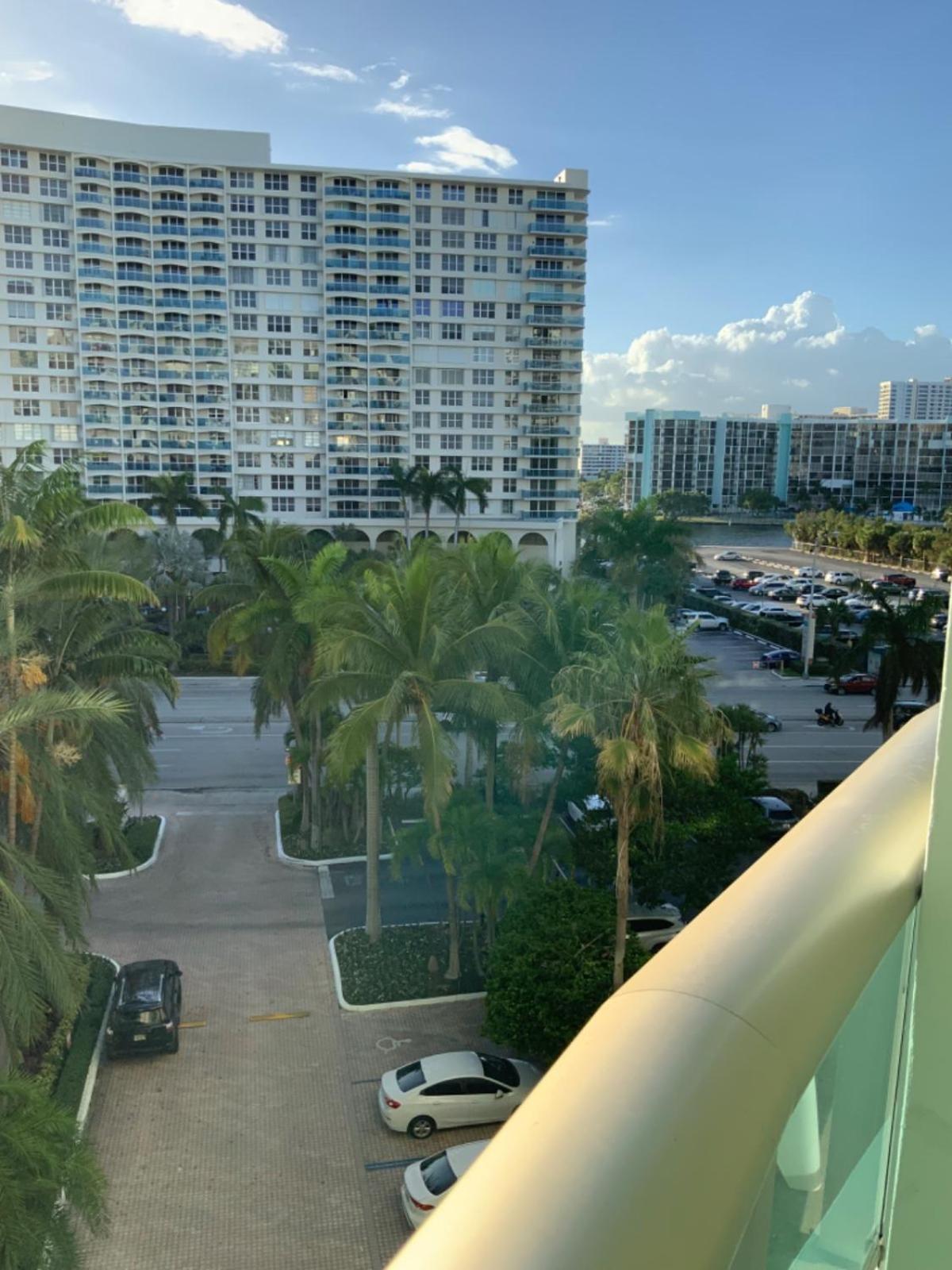 Modern Beach Apartment By Miami Te Espera - Hollywood 6T Exterior photo